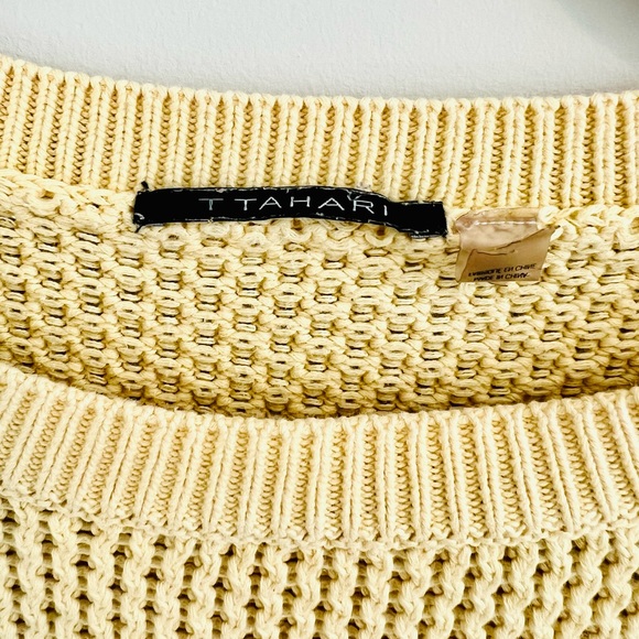 T TAHARI Knit Sweater - Picture 4 of 4